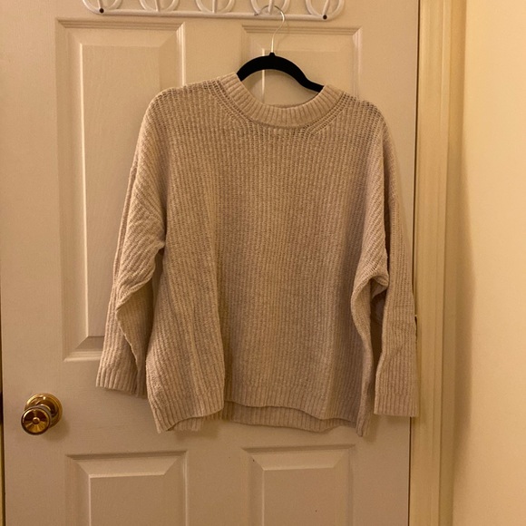 White Cozy Knit Sweater - Picture 1 of 5